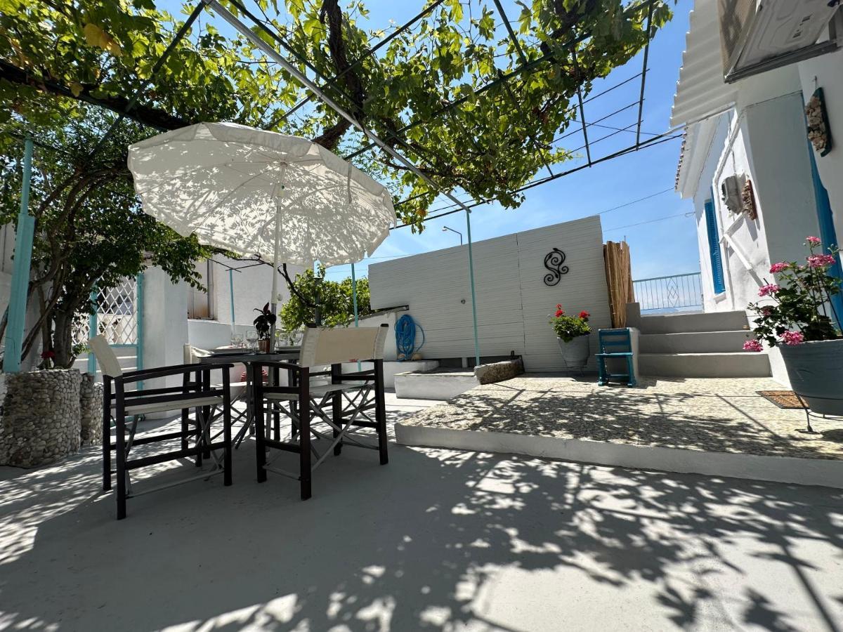 Brinia Cosy Apartment Poros Town Eksteriør billede