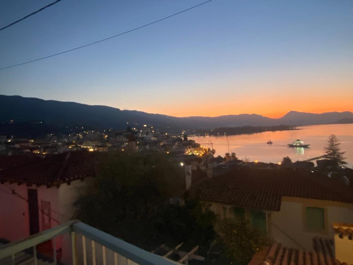 Brinia Cosy Apartment Poros Town Eksteriør billede