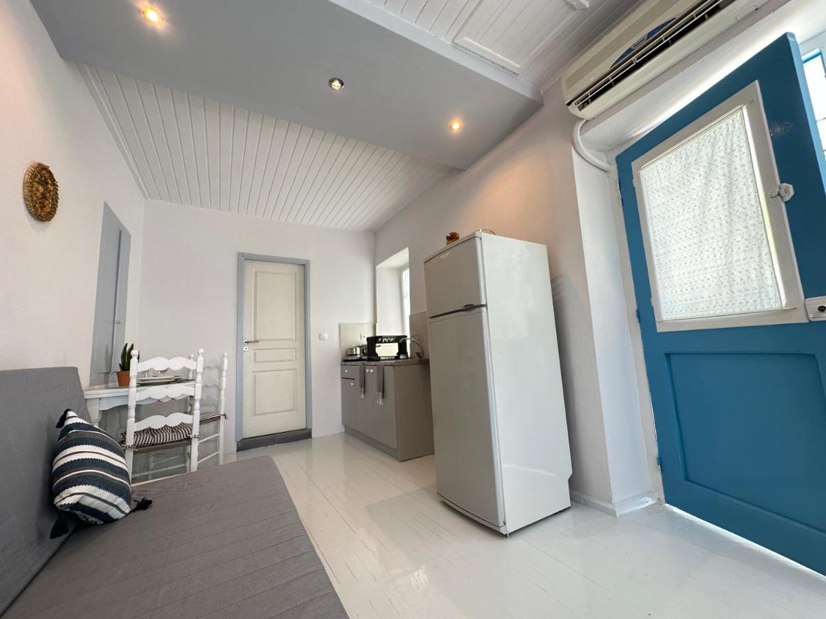 Brinia Cosy Apartment Poros Town Eksteriør billede