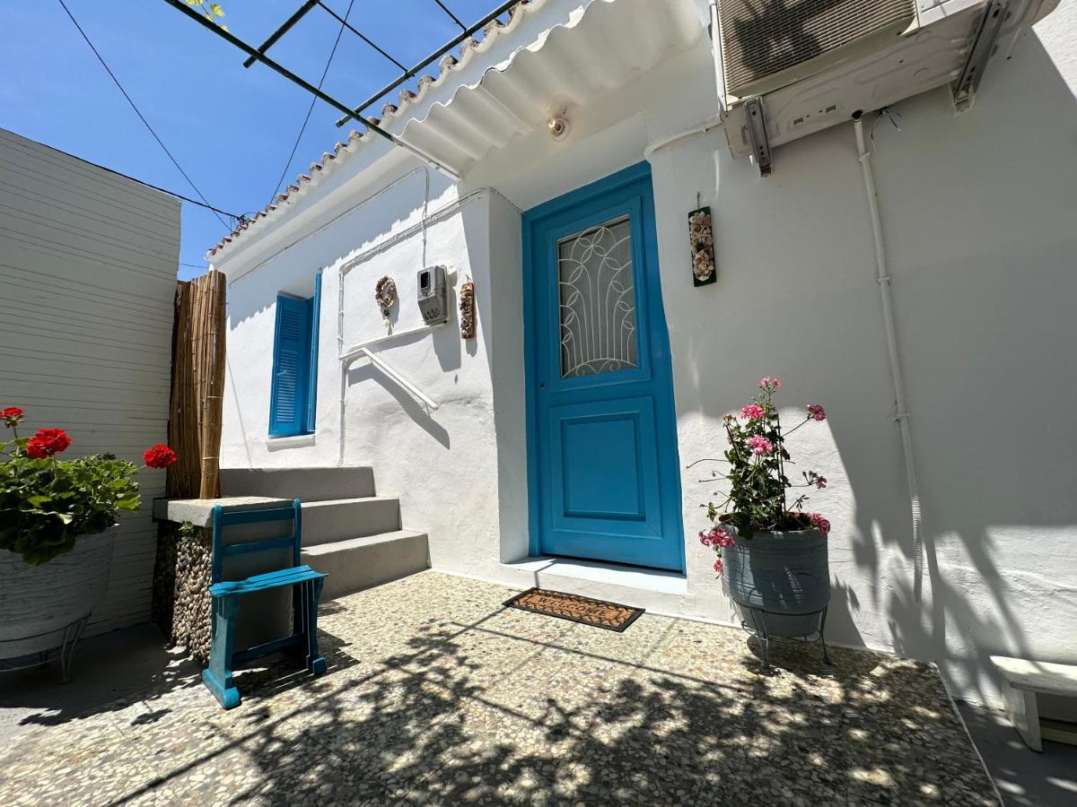 Brinia Cosy Apartment Poros Town Eksteriør billede